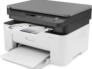 OBTENEZ LA QUALITÉ QUE VOUS SOUHAITEZ : UN TEXTE NOIR ET PRÉCIS. Cette imprimante HP Laser 135a étonnamment compacte offre une qualité d’impression exceptionnelle, page après page. Imprimez du texte précis, des noirs profonds et des graphismes éclatants. Vous pouvez compter sur une imprimante multifonction laser haute performance à un prix abordable. IMPRIMEZ FACILEMENT AVEC UNE MULTIFONCTION QUI S’ADAPTE À VOTRE ESPACE DE TRAVAIL. Vous pouvez installer cette imprimante multifonction HP Laser 135a quasiment partout : elle est petite et compacte. Bénéficiez de vitesses d’impression allant jusqu’à 20 ppm. Imprimez facilement et rapidement, directement depuis le panneau de commande. Bénéficiez d’une polyvalence inégalée et de hautes performances pour imprimer, numériser et copier.